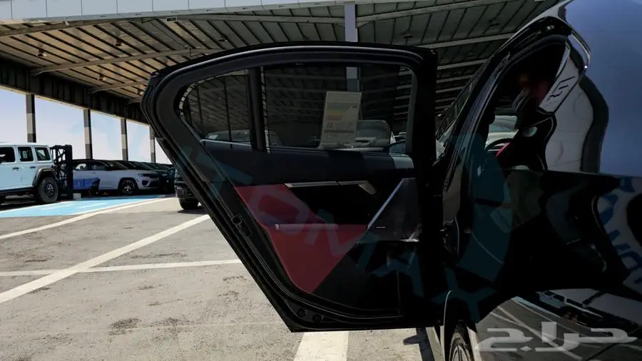 2025 BMW 5-SERIES 520i M 2.0T RWD GCC 0Km 27