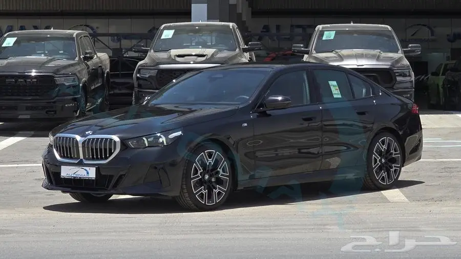 2025 BMW 5-SERIES 520i M 2.0T RWD GCC 0Km 0