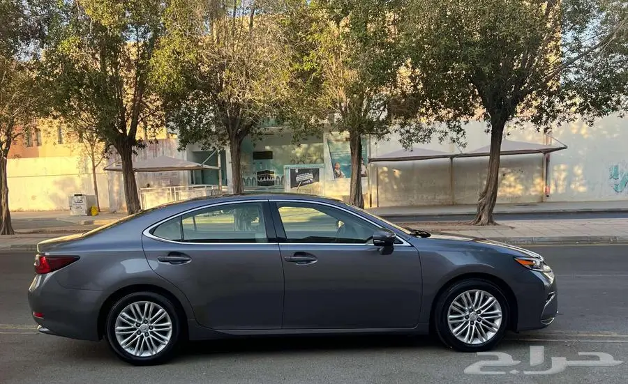 لكزس 2016 ES350 سعودي شرط استخدام راقي بدون حوادث 4