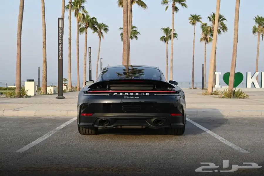 بورش 911 كاريرا 2025 جديد اصفار مميزات عالية 11