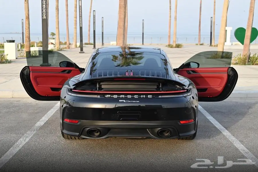 بورش 911 كاريرا 2025 جديد اصفار مميزات عالية 9