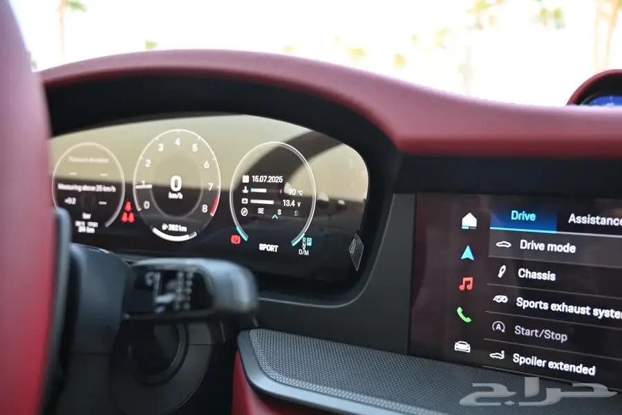 بورش 911 كاريرا 2025 جديد اصفار مميزات عالية 37