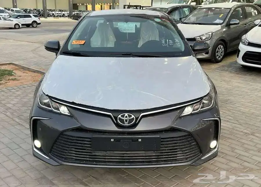تويوتا كورولا XLI 2.0 مطور بنزين 2025 سعودي 0