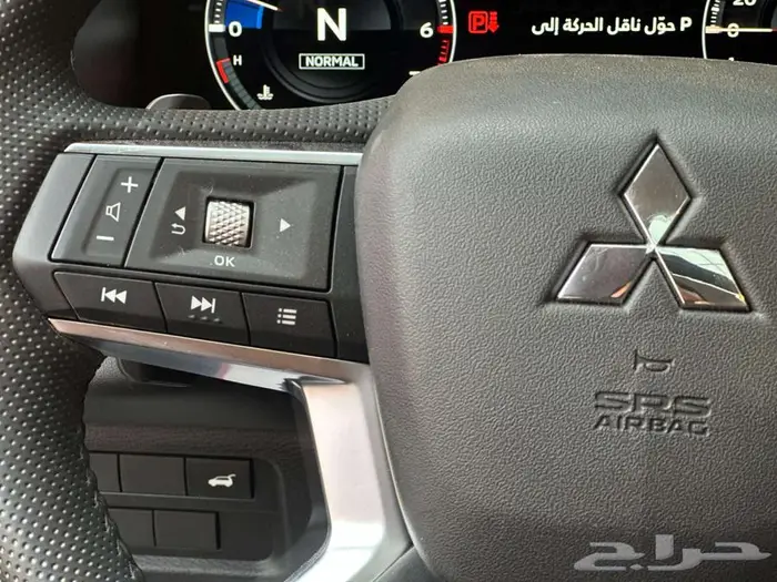 ميتسوبيشي اوتلاندر 4 4 نص فل 7 راكب 2025 كاش وتمويل 7