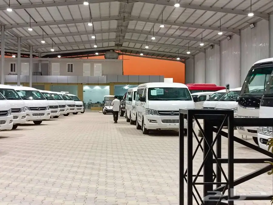 باص 13 راكب 2021 جديد اصفار 5