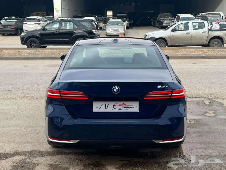 بي ام دبليو الفئه 520I ام كت 2025 استلام فورى 14