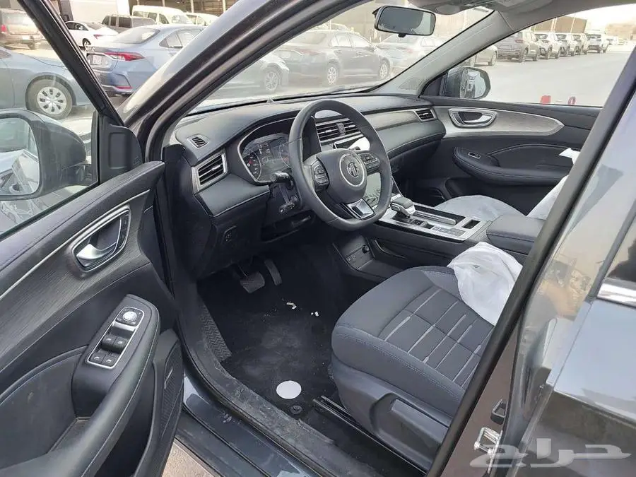 MG RX5 ام جي ار اكس 5 2023 كمفورت نص فل 10