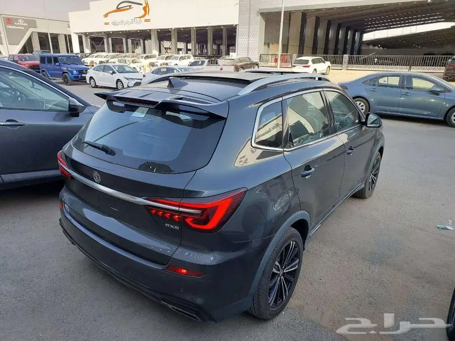 MG RX5 ام جي ار اكس 5 2023 كمفورت نص فل 9
