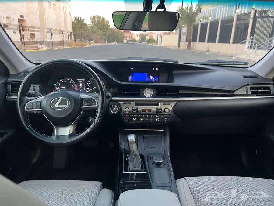 لكزس 2016 ES350 سعودي شرط استخدام راقي بدون حوادث 34