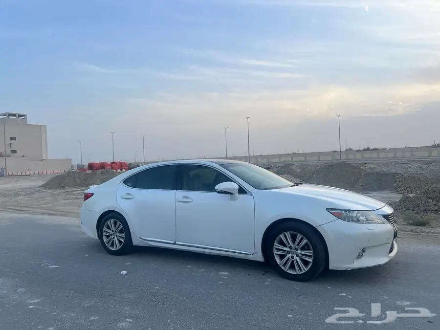 2015 لكزس ES450 DD 10