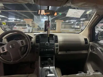 NISSAN PATHFINDER SE 2010 6