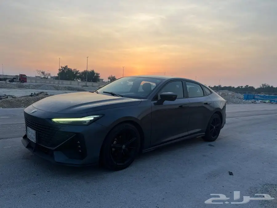 2023 شانجان يوني في 8