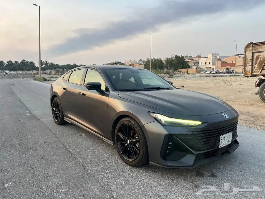 2023 شانجان يوني في 20
