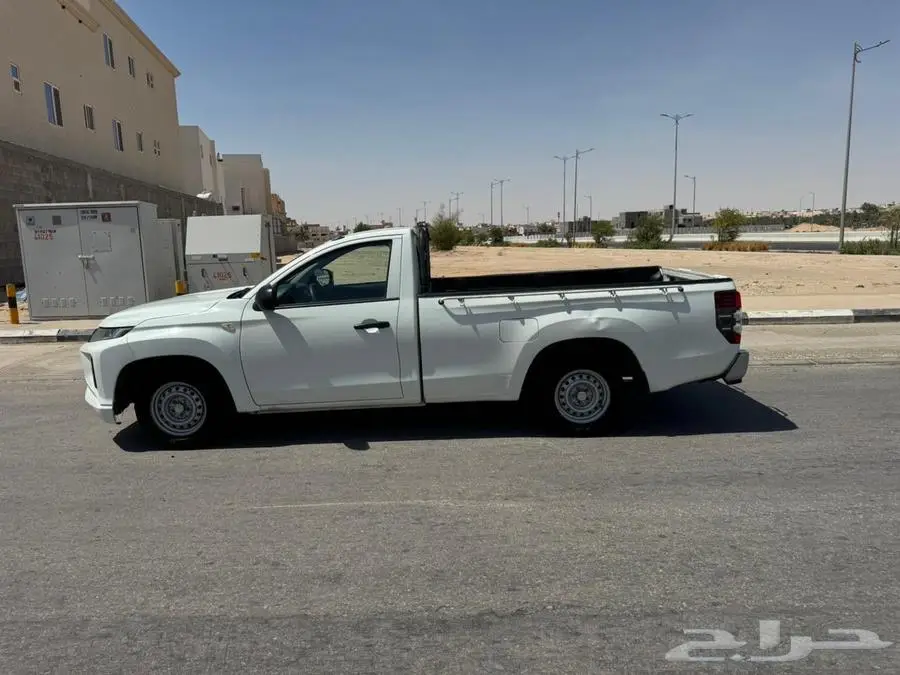 متسوبيشي وانيت غماره بكب L200 2022 2