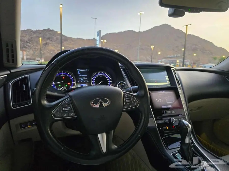 اتفنتي Q50 فل كامل 38