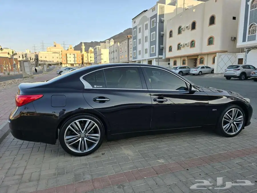 اتفنتي Q50 فل كامل 8