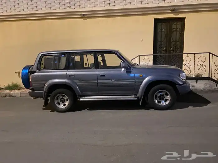 لاندكلوزر 1995 ماشي فوق 500 0