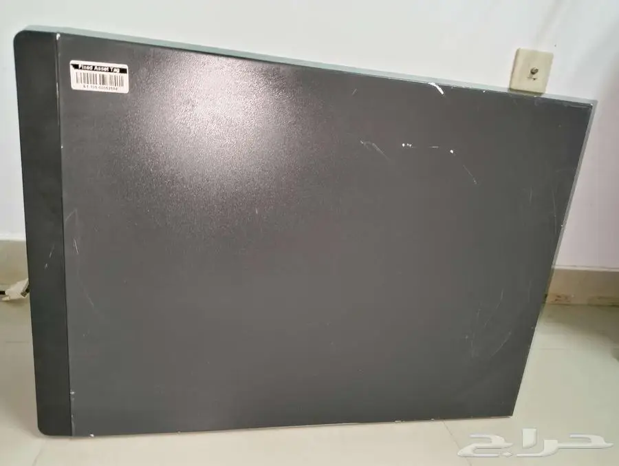 كمبيوتر work station Fujitsu 5