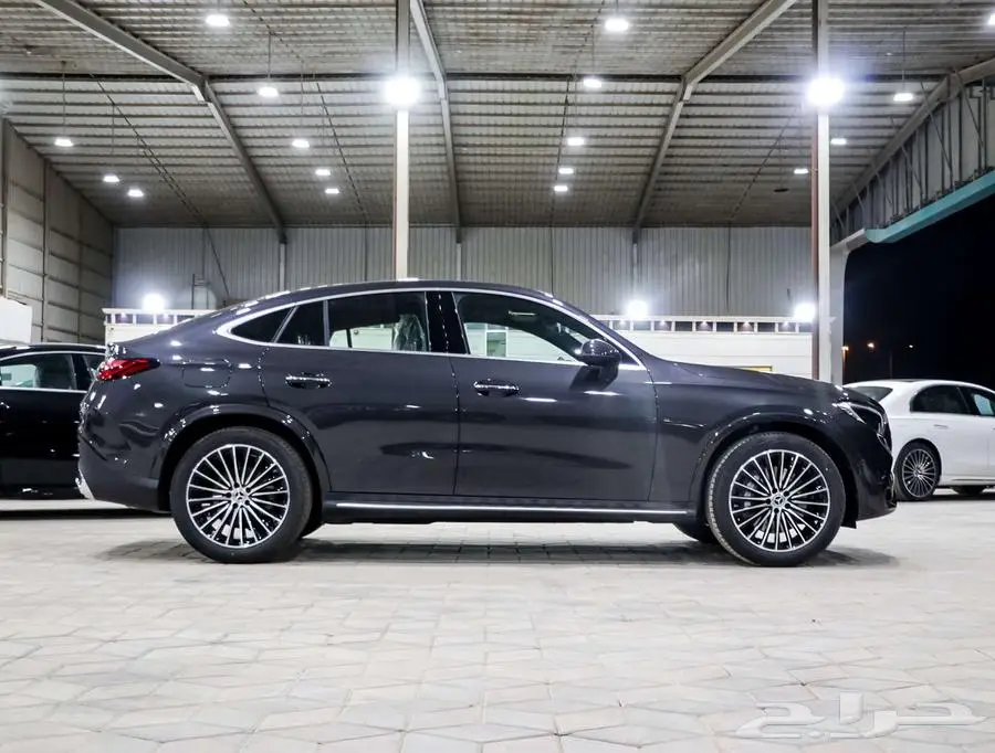 GLC 200 4MATIC موديل 2025 (كاش -اقساط) 4