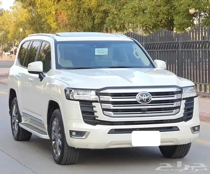 لاند كروزر 2023 20