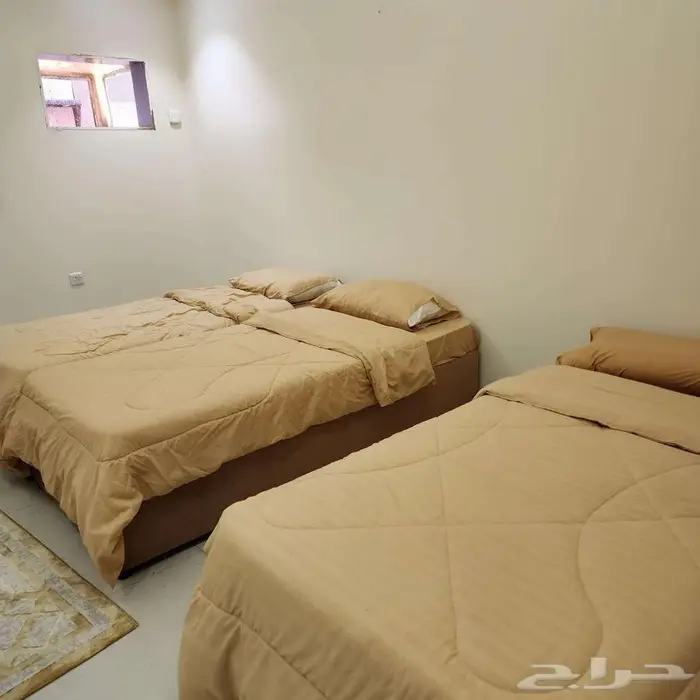 اثاث مستعمل بحالة ممتازة 0