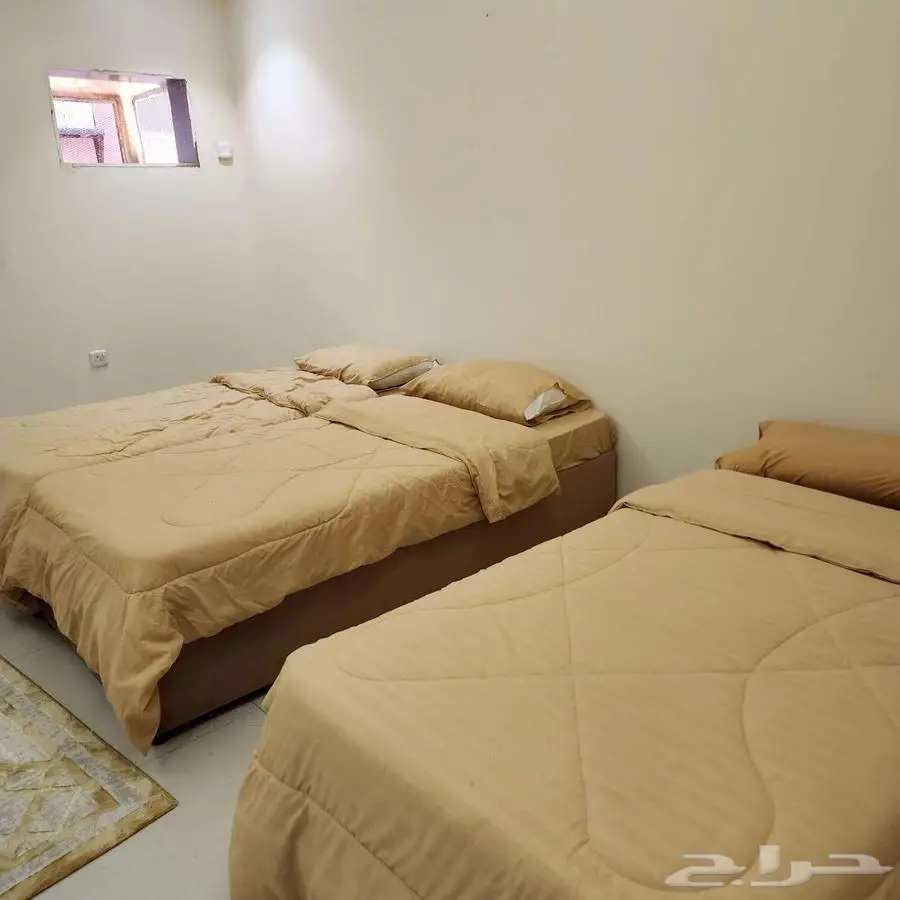 اثاث مستعمل بحالة ممتازة 0