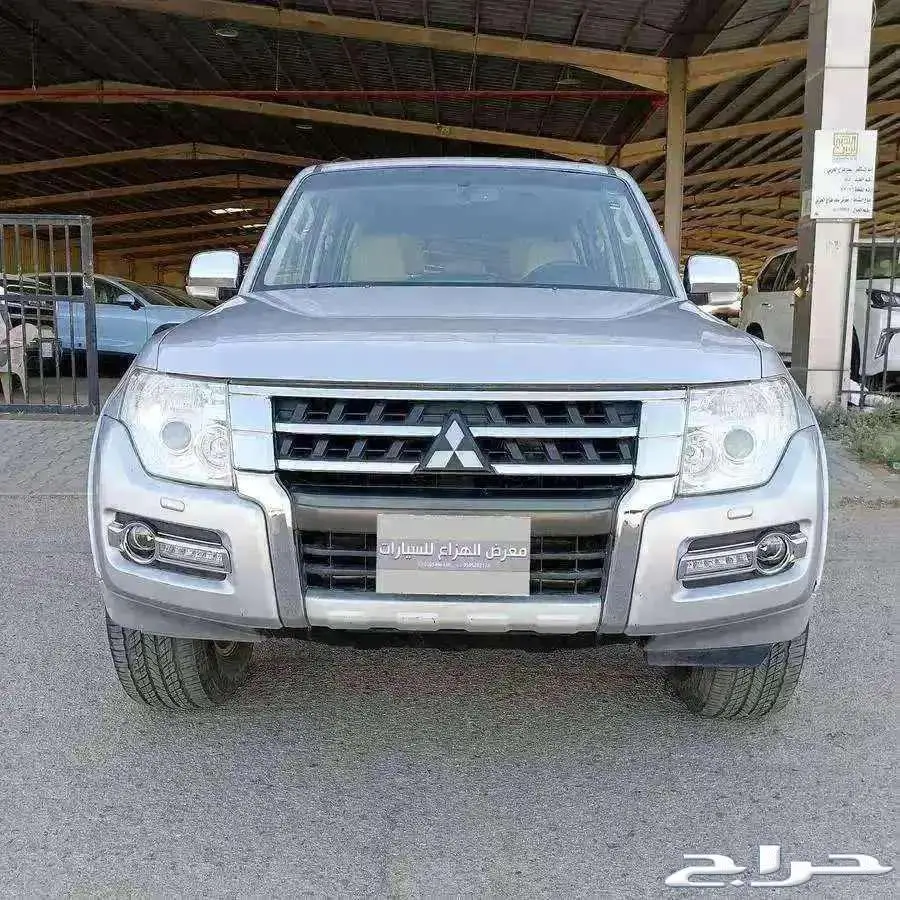 باجيرو 2017 فل كامل 0