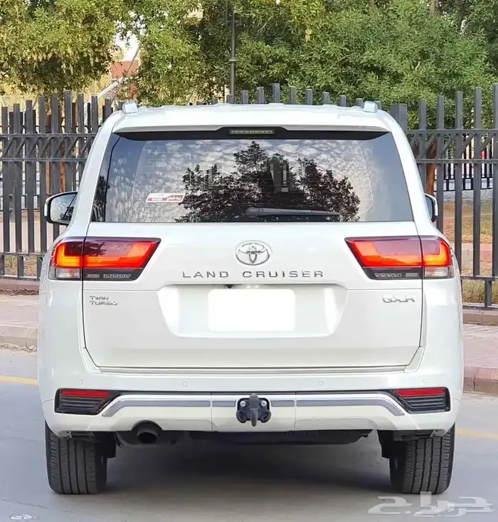 لاند كروزر 2023 22