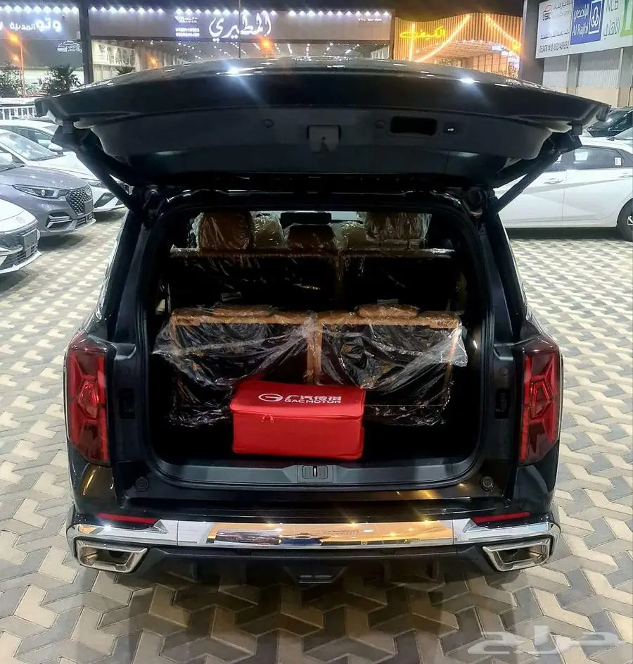 جي اي سي GS8 GT نص فل 2.0 تيربو الجميح 2026 9