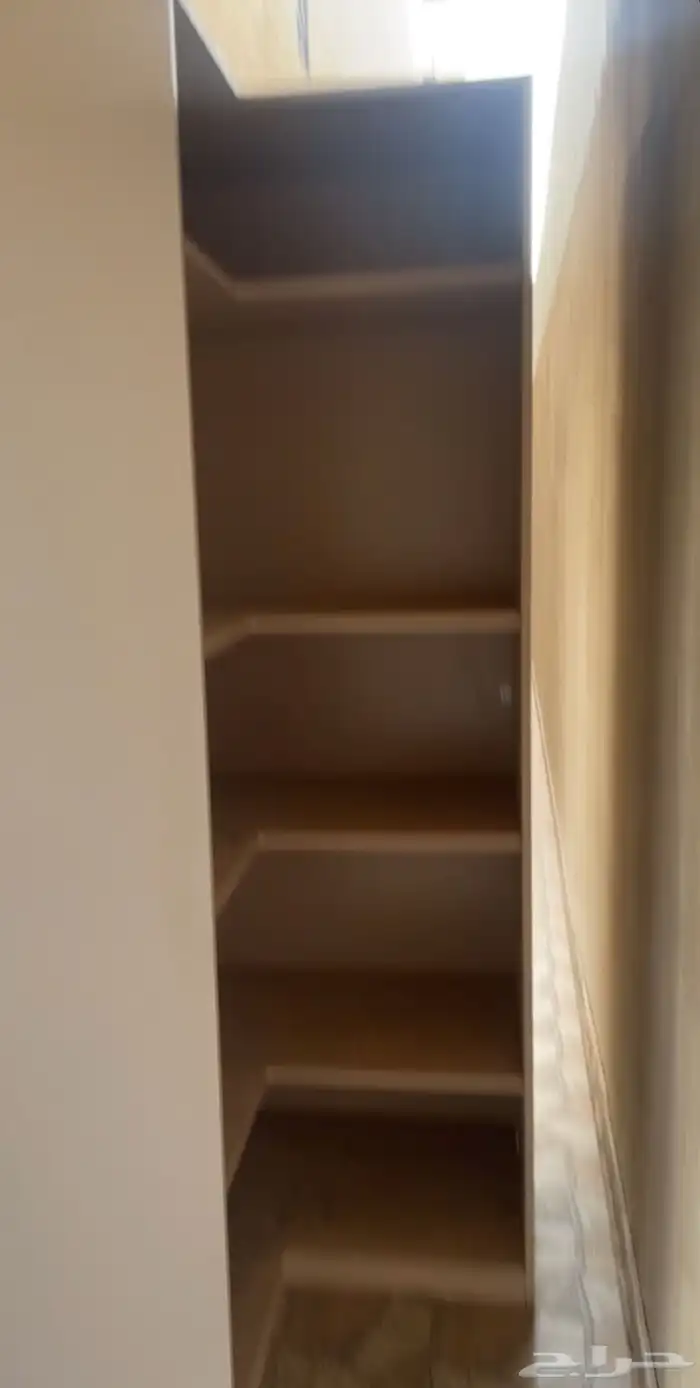 دولاب جديد ما استعمل قطعة من بكج كامل اثاث 0