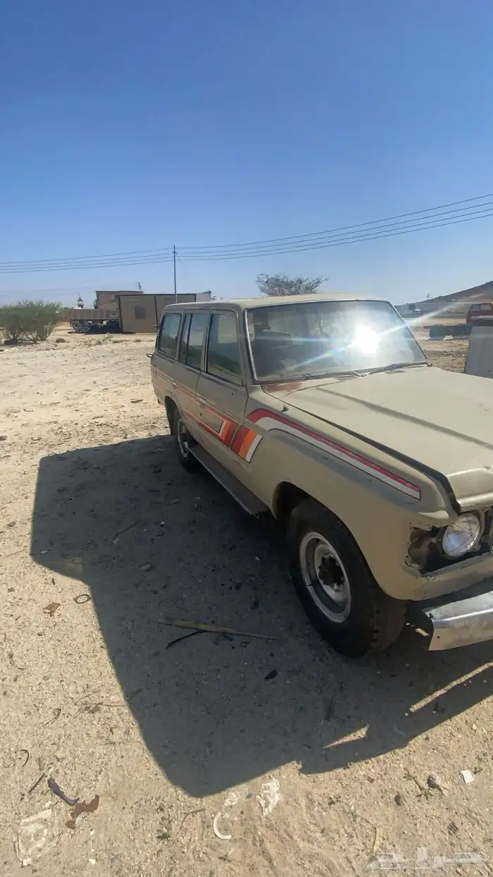 جيب صالون 1985 2
