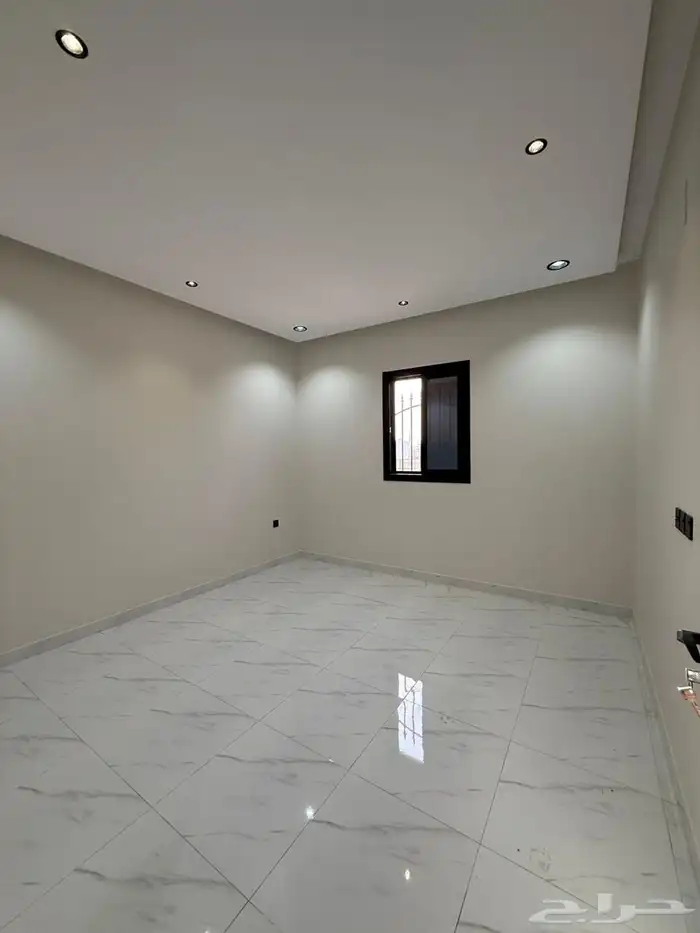 فيلا راقية تشطيب vip بمخطط 3 شمال خميس مشيط 18