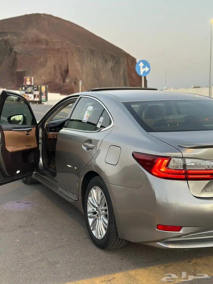 لكزس ES350 تم البيع الله يبارك لراعيها 2