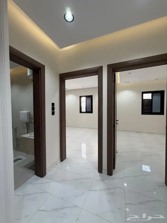 فيلا راقية تشطيب vip بمخطط 3 شمال خميس مشيط 21