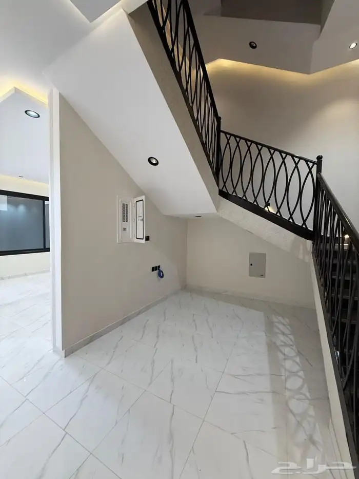فيلات راقية vip بمخطط 3 شمال خميس مشيط 12
