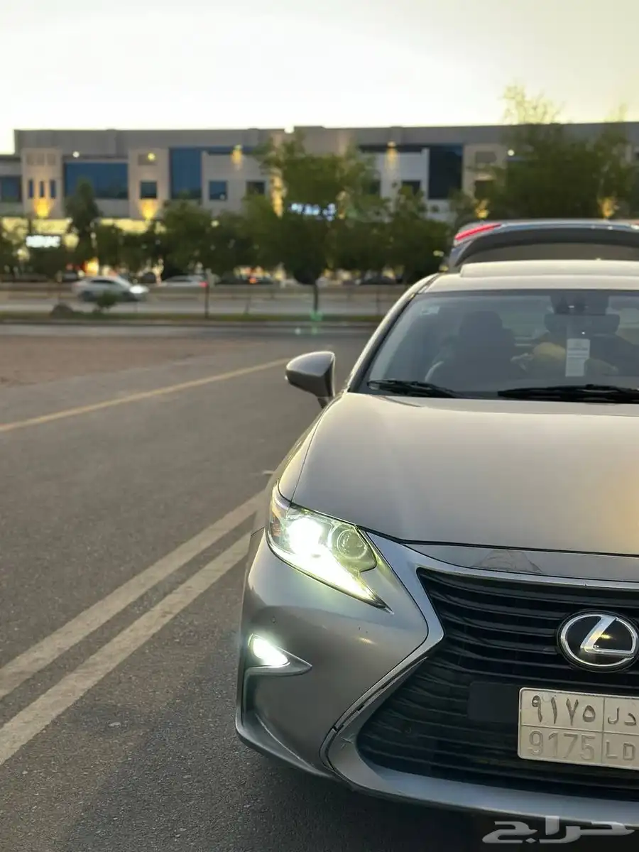 لكزس ES350 تم البيع الله يبارك لراعيها 22