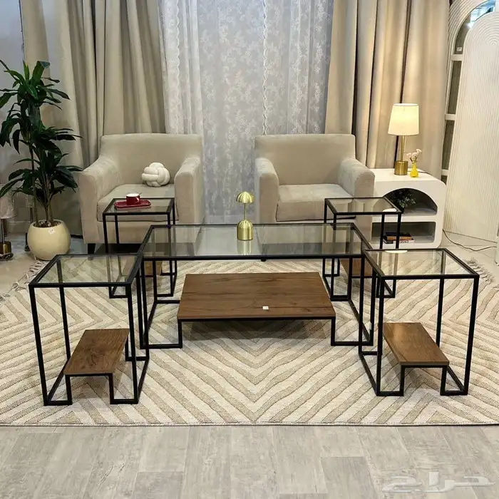 طقم طاولات أنيق مكون من 5 قطع   تصميم عصري ولمسة فاخرة 0