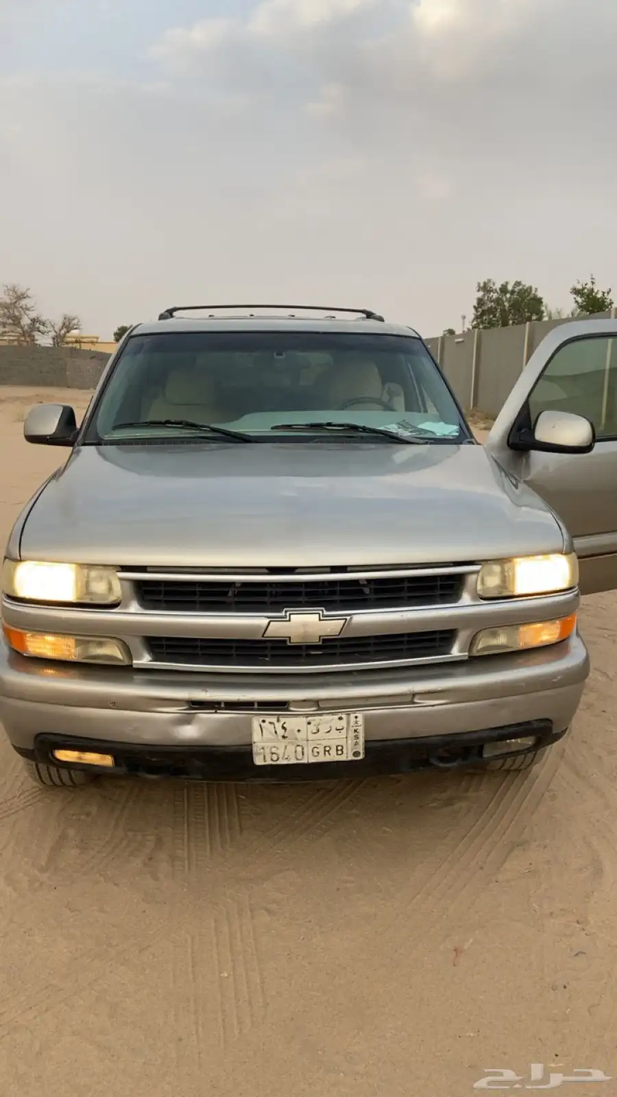 جمس للبيع شفروليه موديل 2001 4