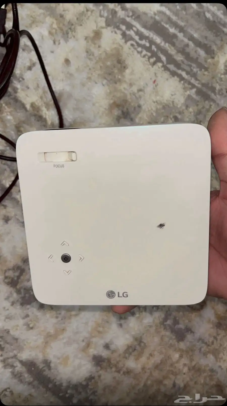 بروجكتر LG ممتاز وعلى الشرط والبيع سمح 3