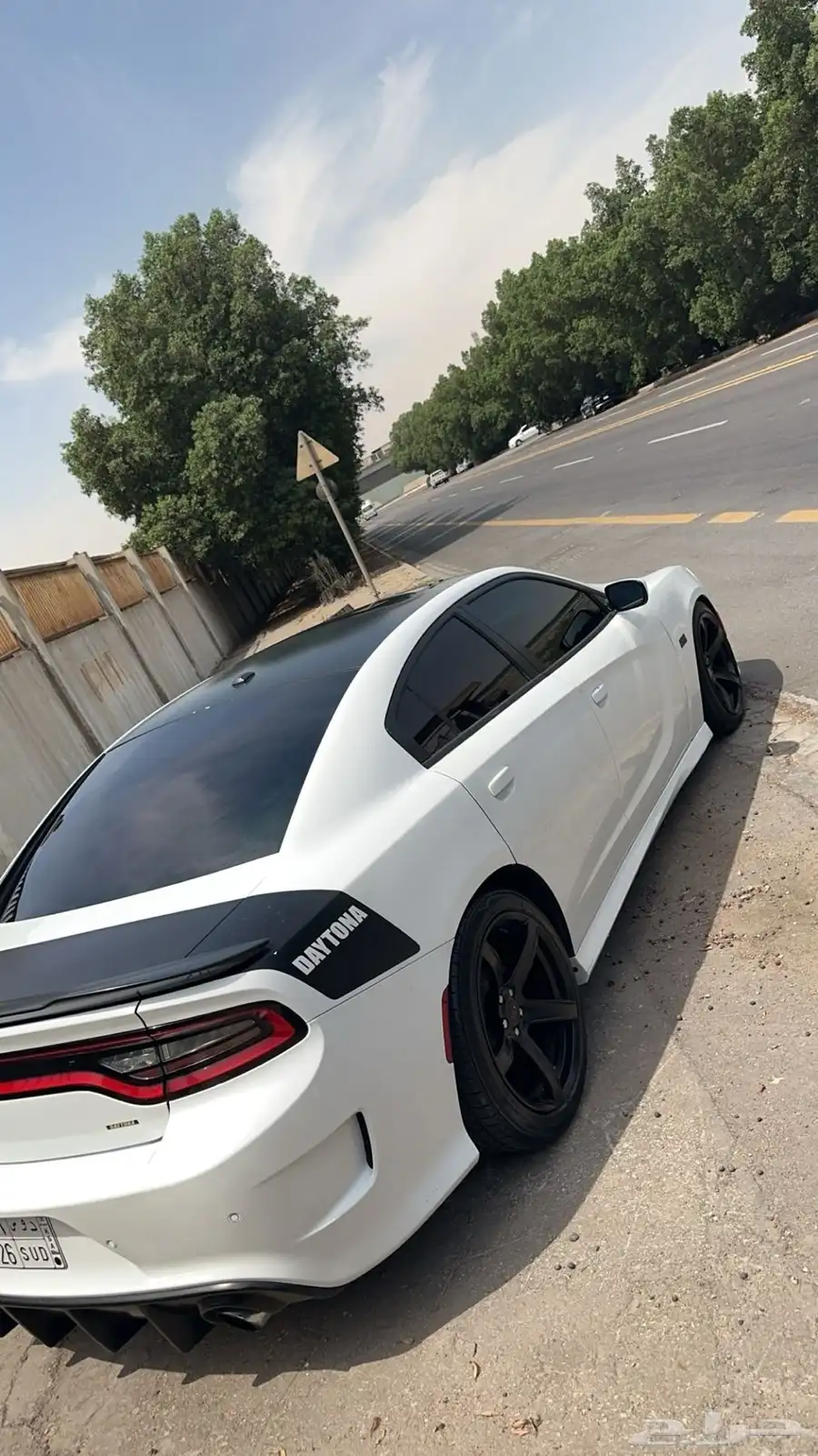 تشارجر دايتونا 2017 10