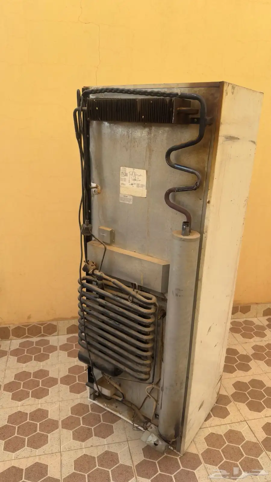 للبيع ثلاجه غاز وكهرب 1
