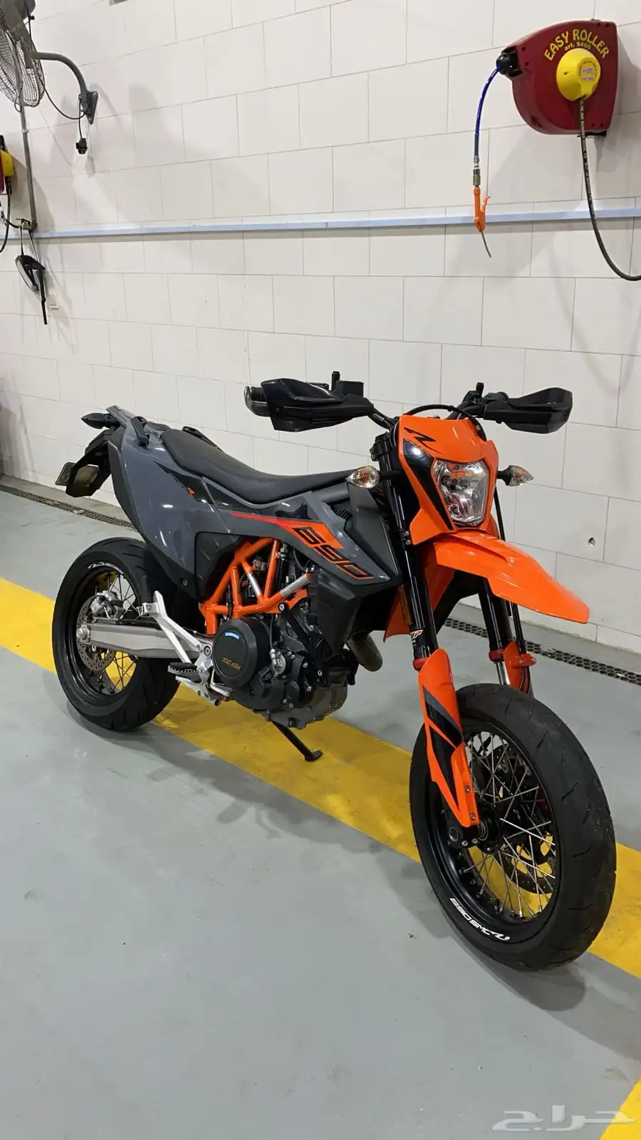 للبيع دراجة ktm 690 0