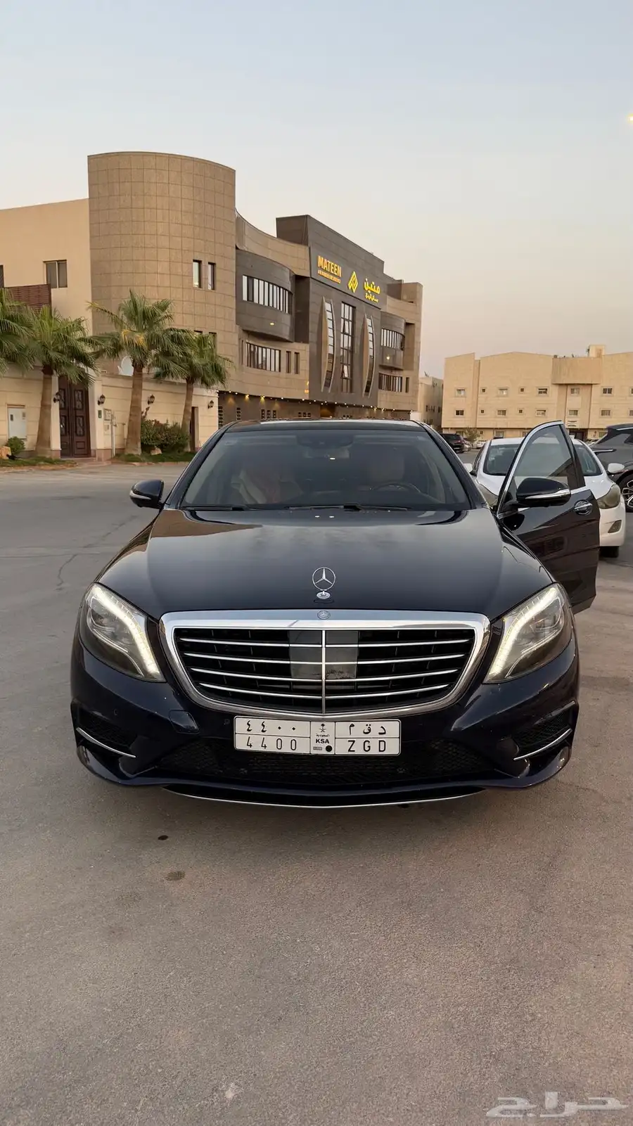 مرسيدس S يخت اربع ازرار ثمانية سرندل 2014 مستعملة للبيع 4