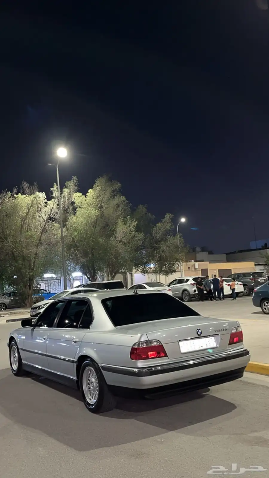 بي أم 2001 أمريكي 10