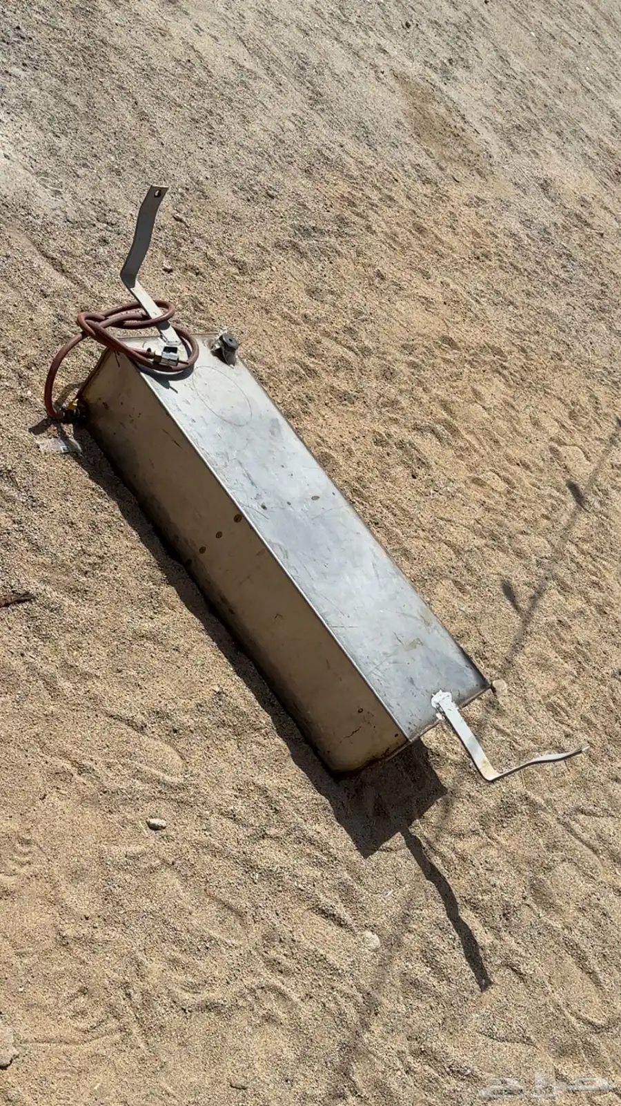 تانكي ما عدد 2 و4 مكيفات شباك وقزازة كامري سايق وكاله ونظيف 0