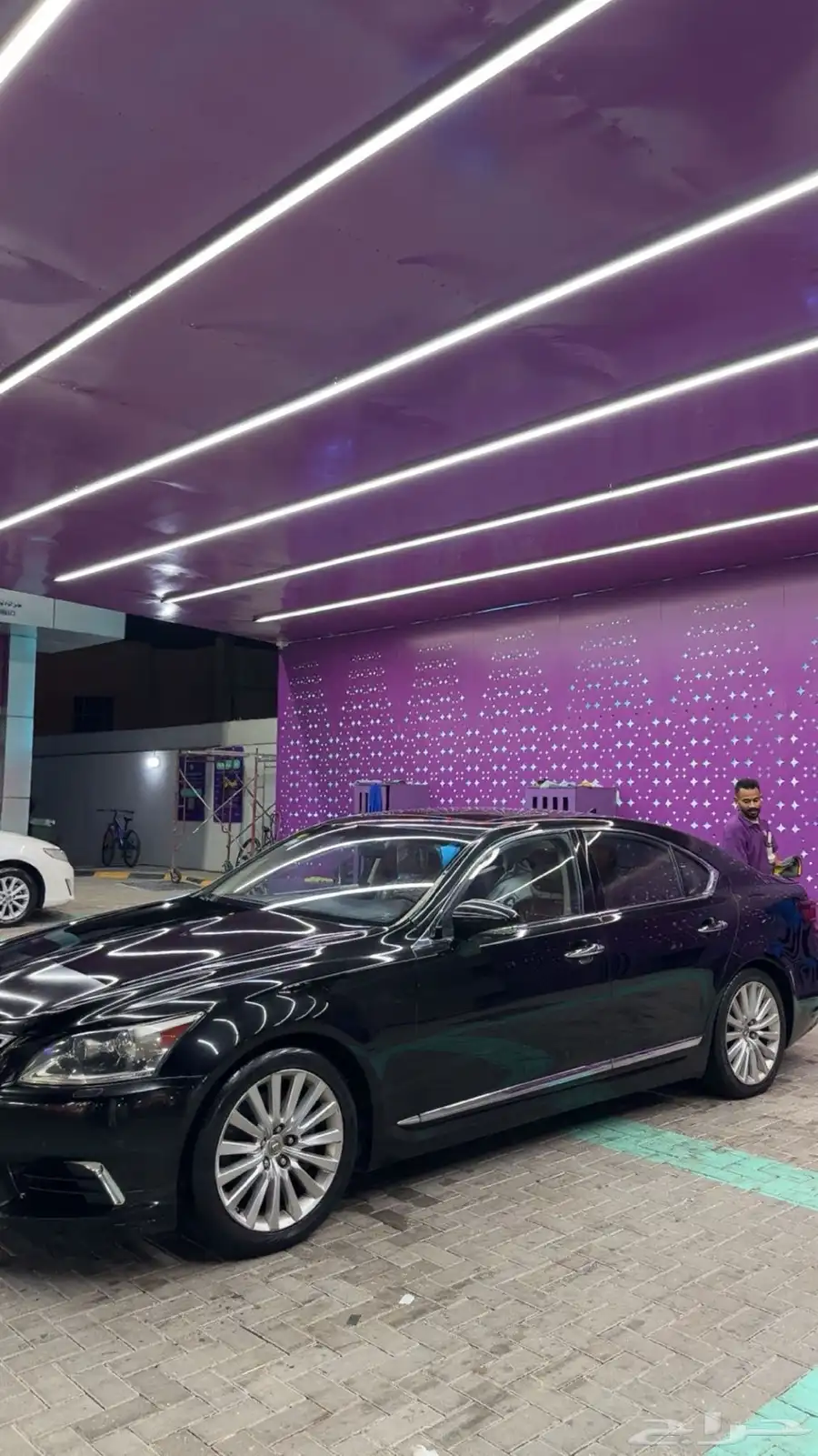 لكزس LS 460 2013 تم تنزيل الحد 5