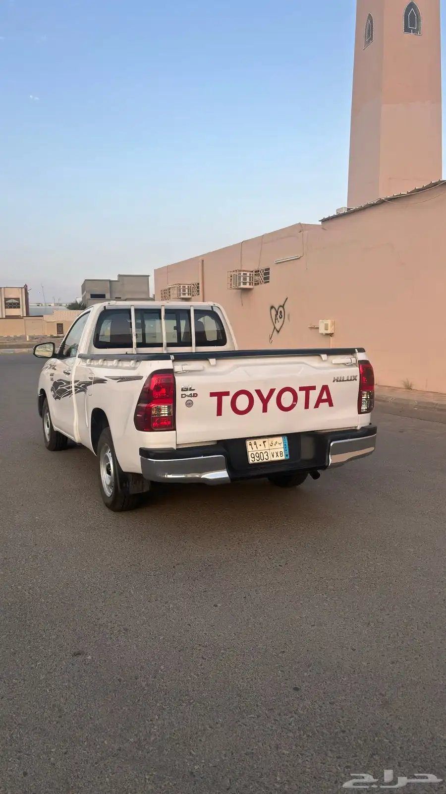 هايلوكس 2023 - 2800 4