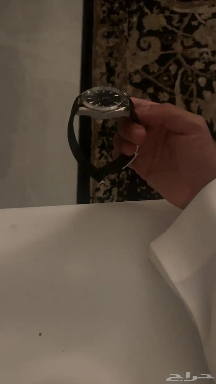 ساعة اوميقا 1