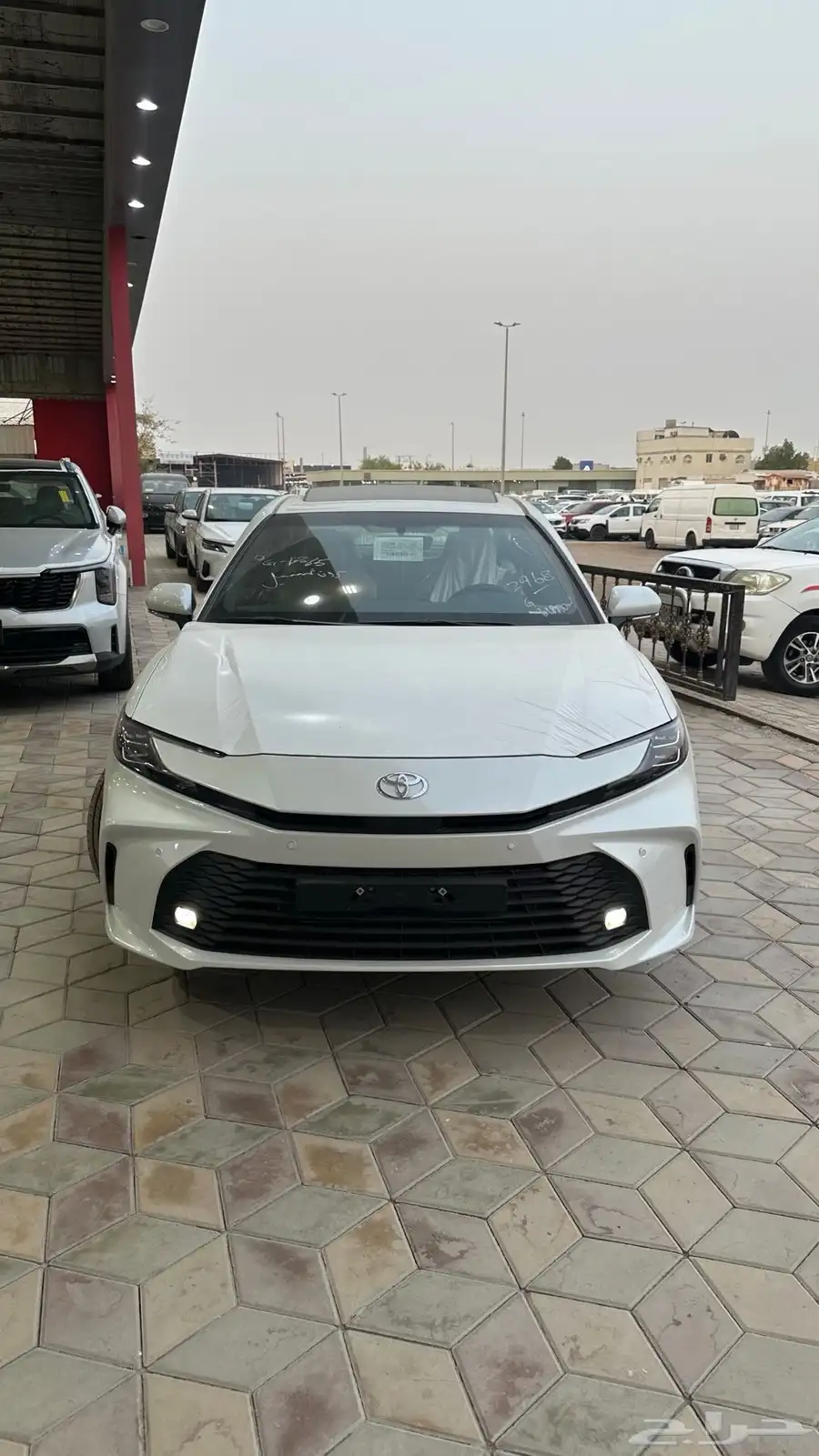 كامري موديل 2025 LE وارد عبداللطيف جميل للبيع 1