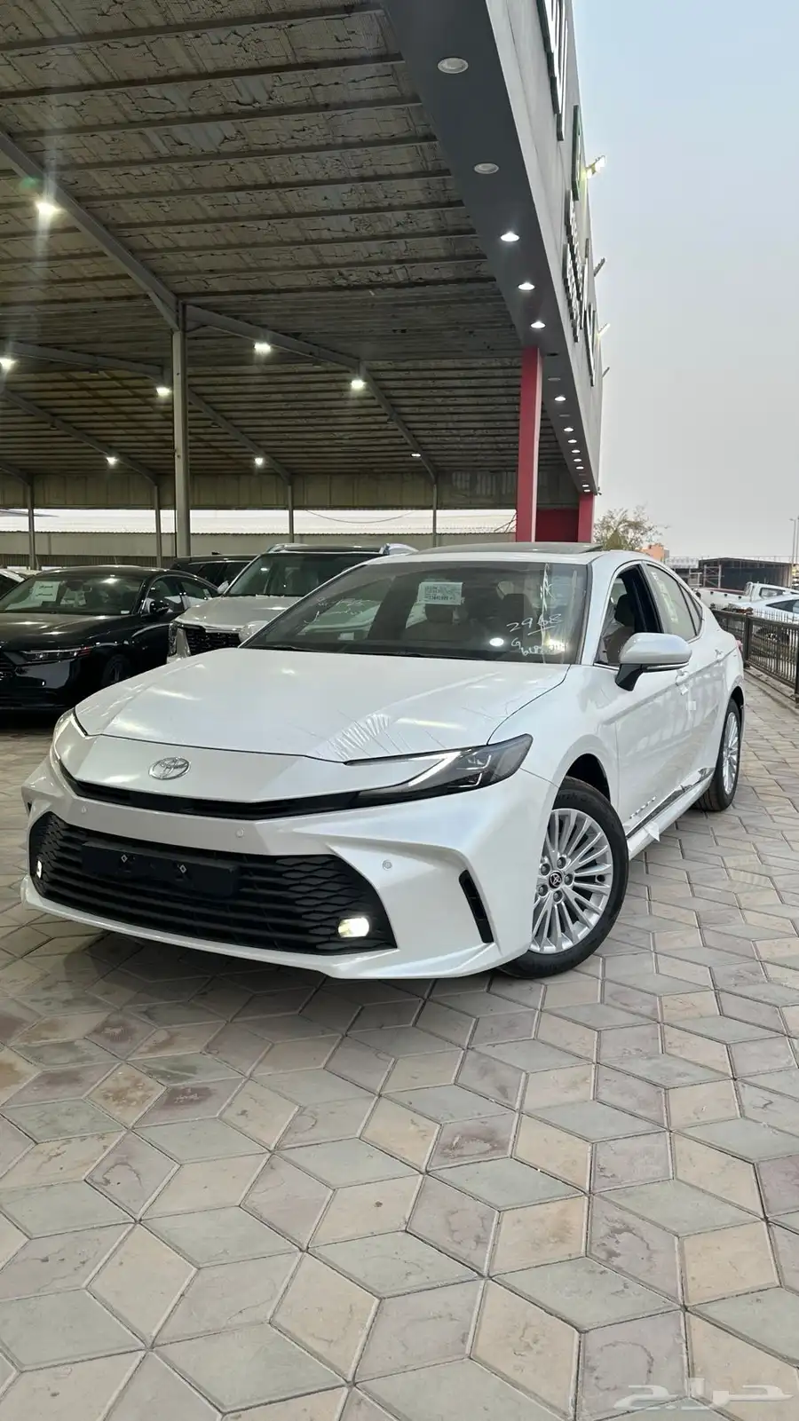كامري موديل 2025 LE وارد عبداللطيف جميل للبيع 0